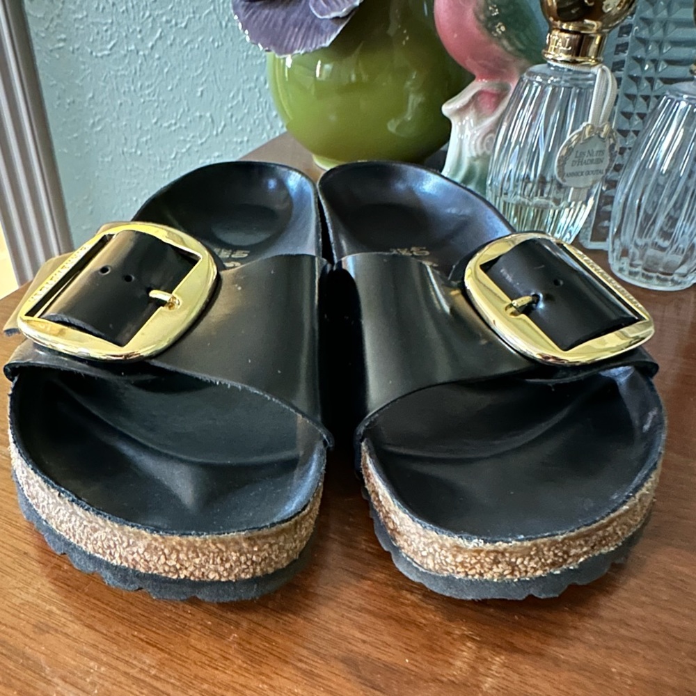 Birkenstock Large buckle Madrid patent black size 40